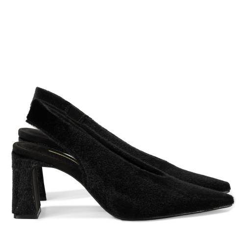 Γυναικεία Γόβα CORINA M5765