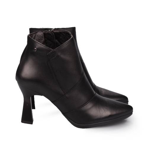 Γυναικείο Μποτάκι DESIREE...