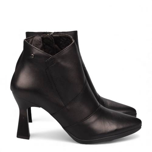 Γυναικείο Μποτάκι DESIREE...