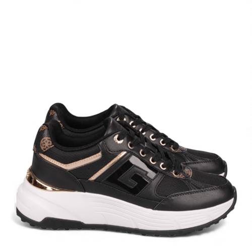 Γυναικείο Αθλητικό GUESS...