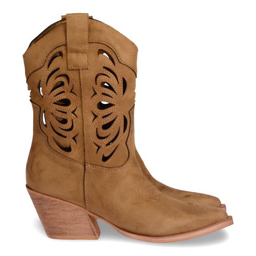 Γυναικείο Μποτάκι Corina M6006