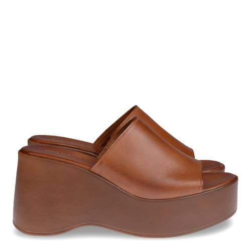 Γυναικείο Mule Commanchero 51135-726 Ταμπά