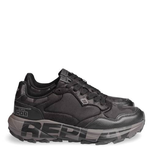 Αντρικό Sneaker Replay...